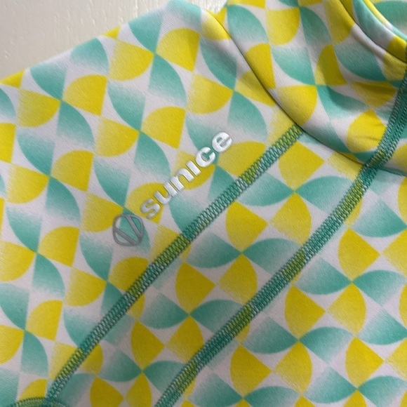 Sunice pullover top - Picture 3 of 7